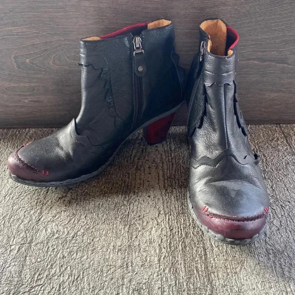 Leather  Ankle Booties